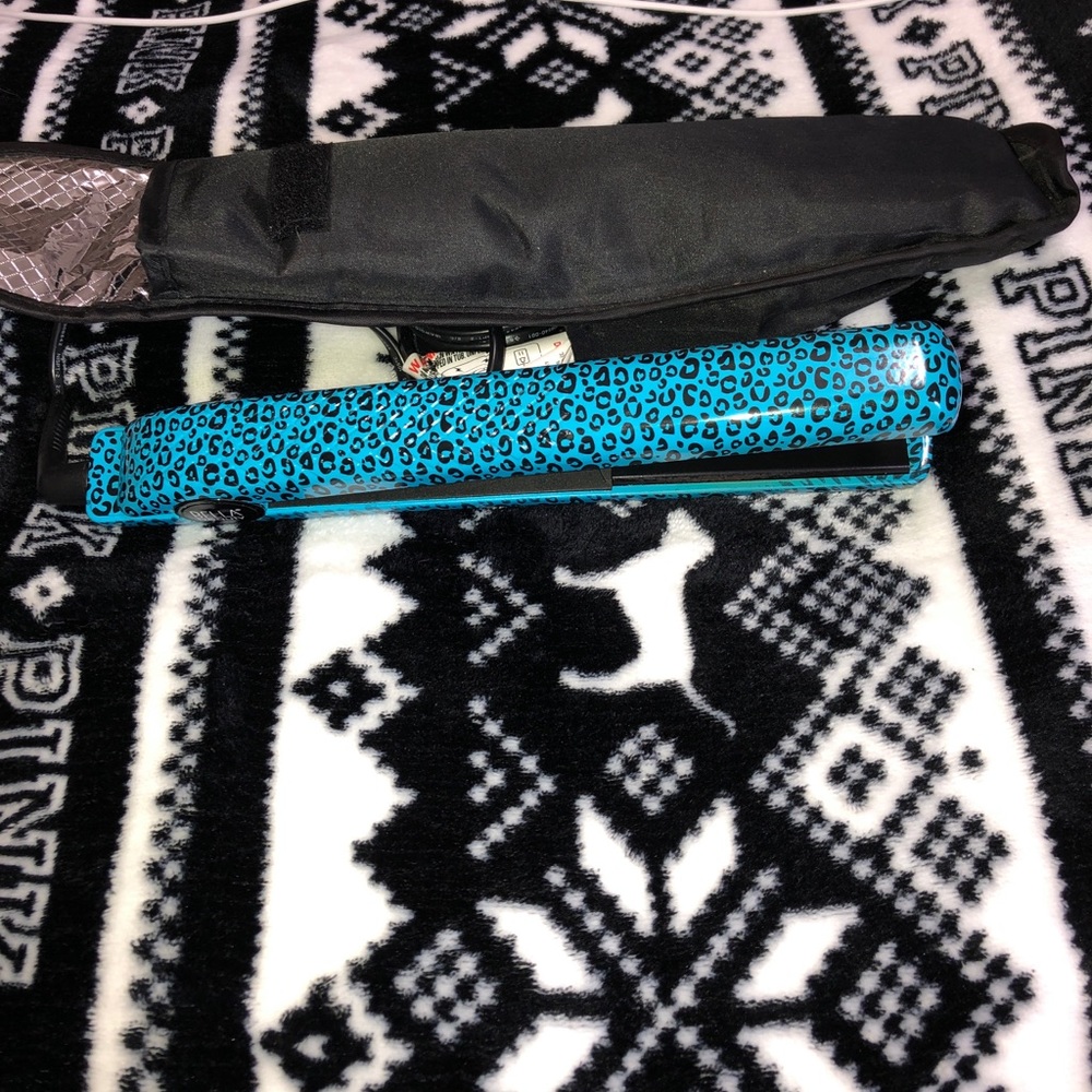 Straightener - Picture 3 of 5